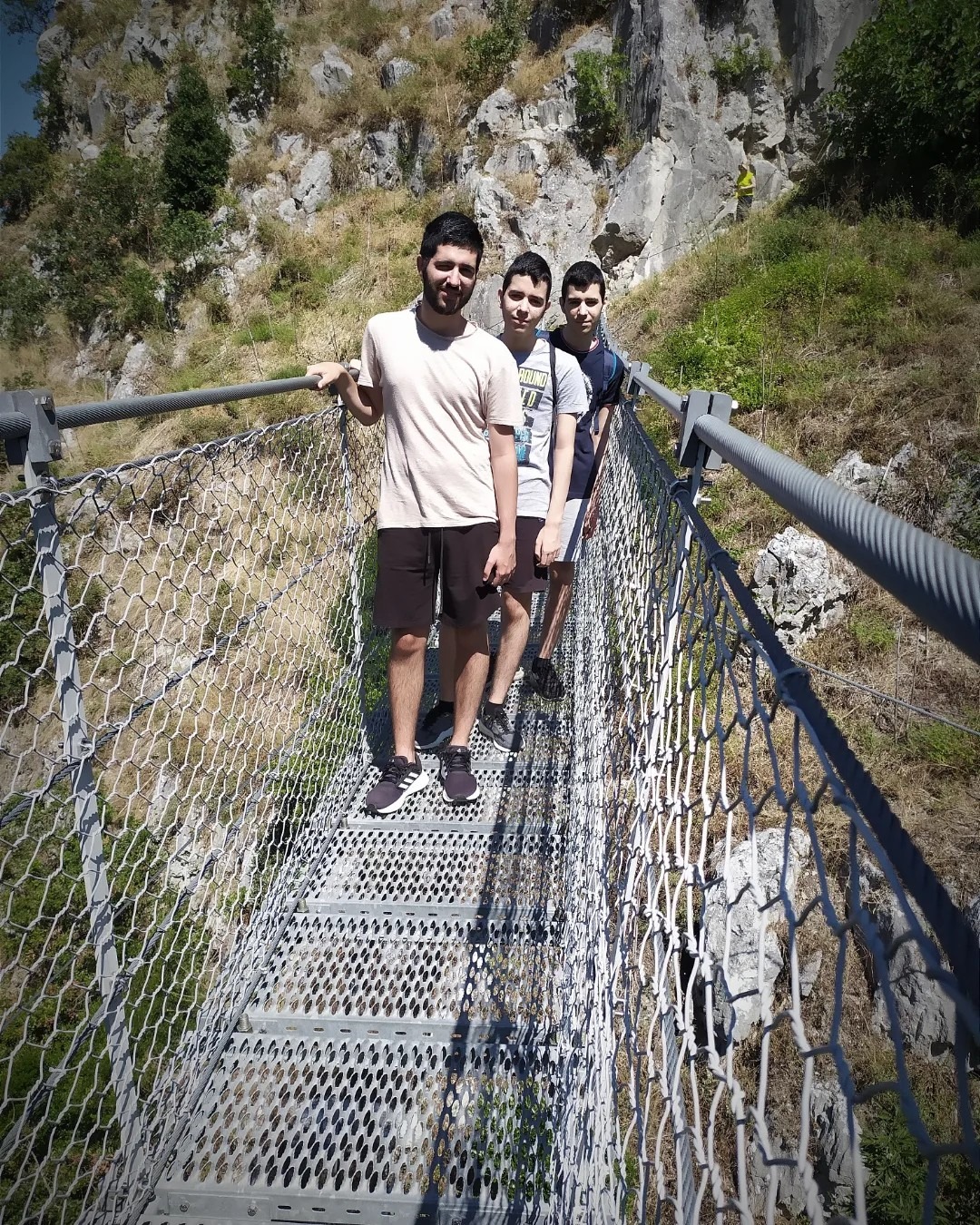 Domenico, Stefano e Lorenzo al Ponte Tibetano di Laviano
