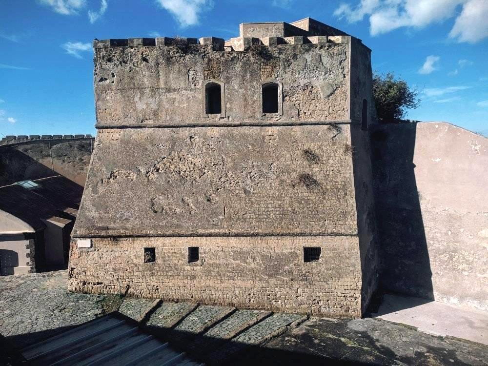 Castello di Baia (foto Maurizio Cuomo - Itinerario di Viaggio)