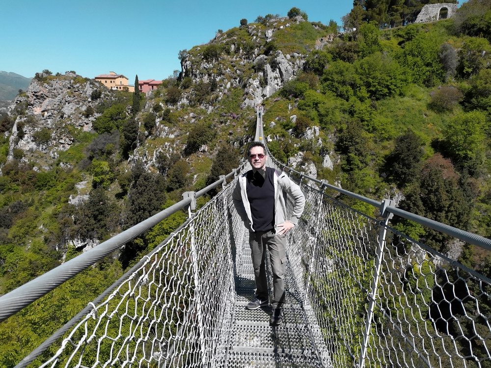 Il Ponte Tibetano di Laviano (foto Domenico Cuomo - Itinerario di Viaggio)