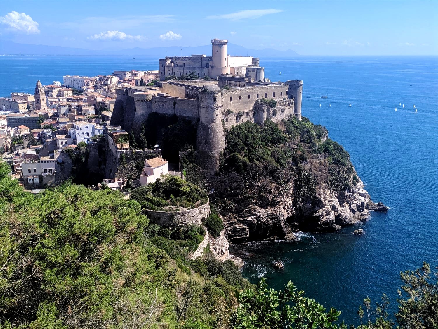 Gaeta - Il castello angioino-aragonese (foto Maurizio Cuomo - Itinerario di Viaggio)