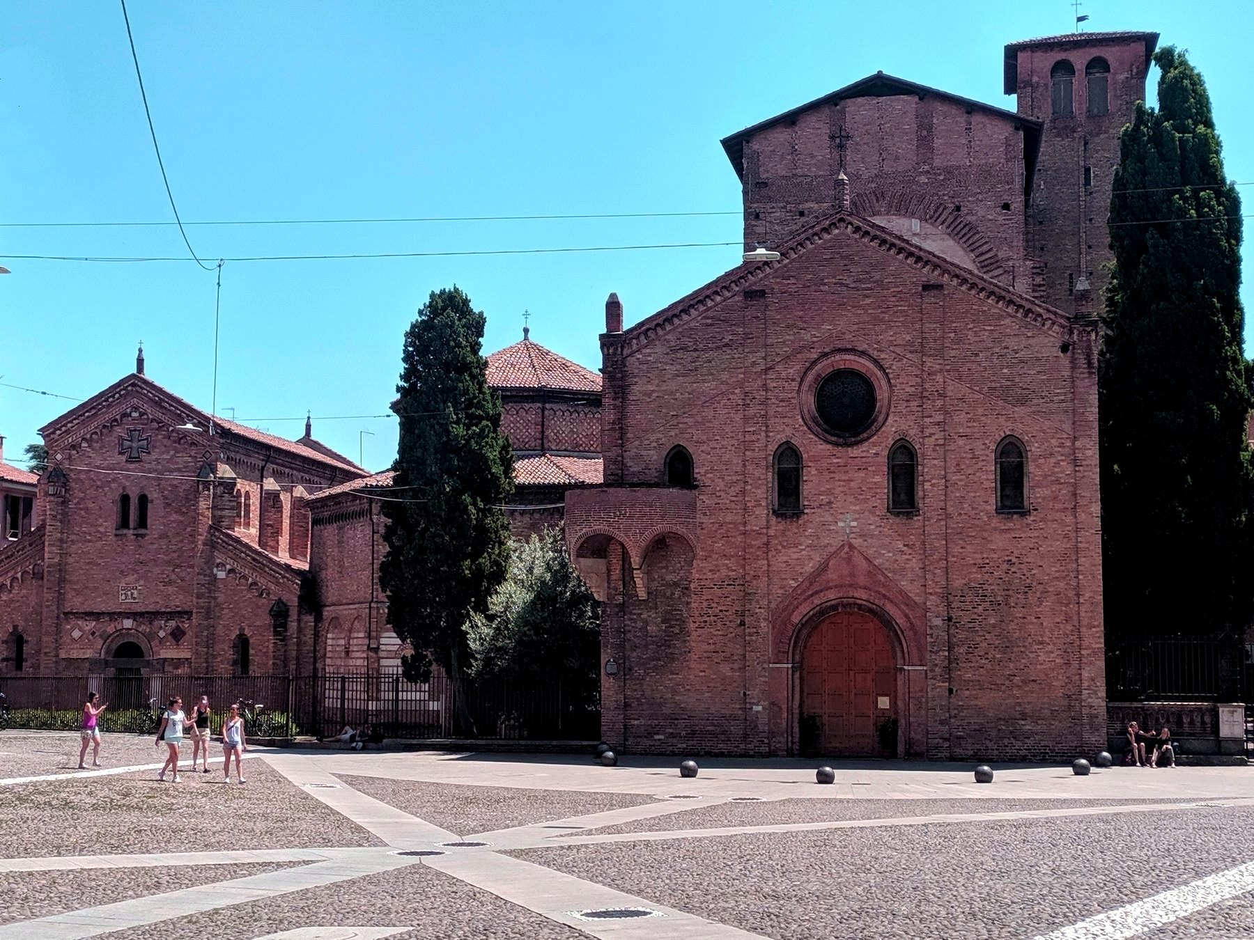 Basilica di Santo Stefano - Bologna (foto Maurizio Cuomo)