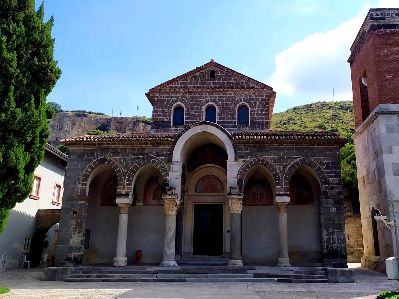 Basilica benedettina di Sant'Angelo in Formis (foto Maurizio Cuomo)