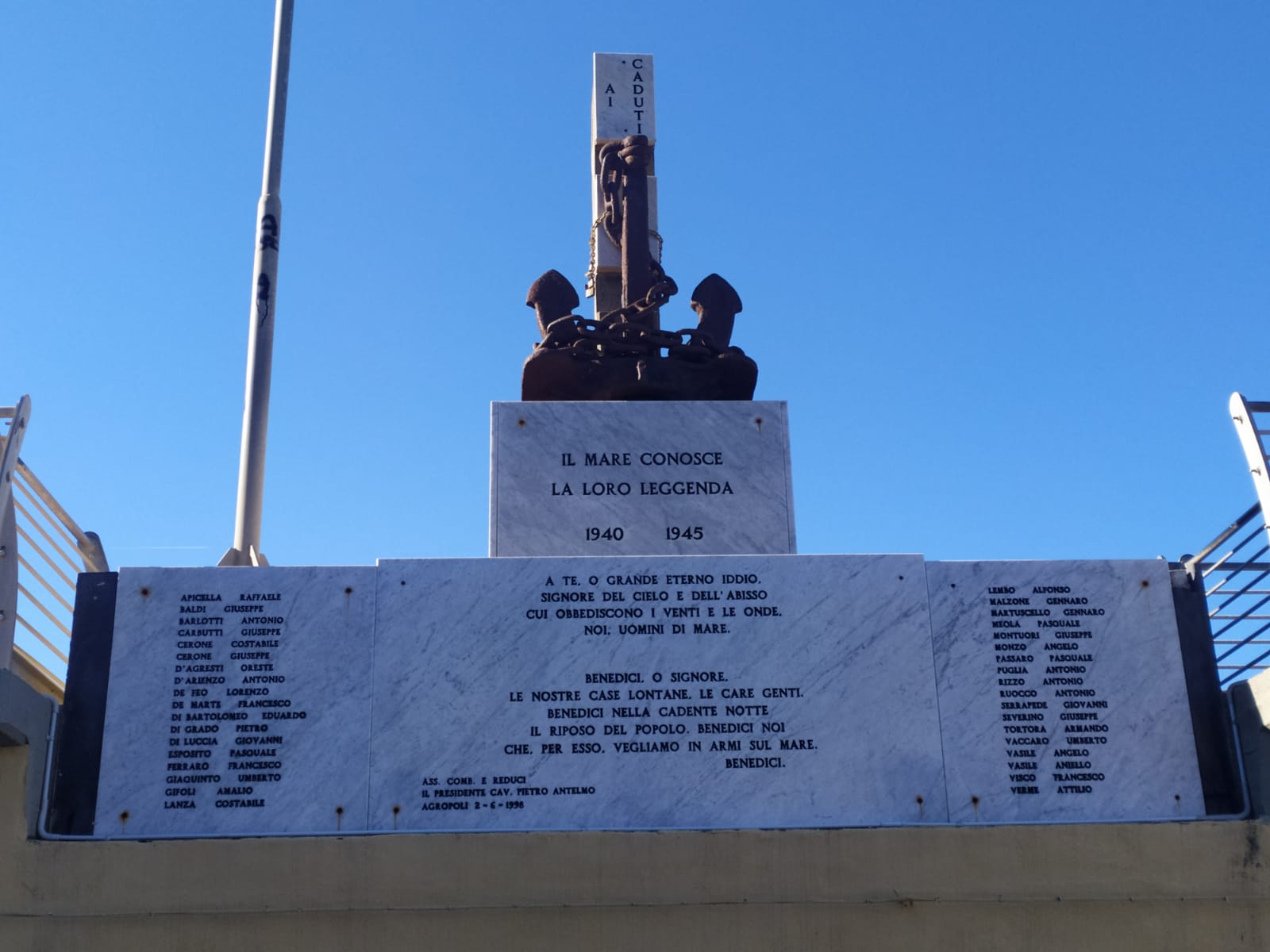 Monumento ai Caduti del Mare (foto Maurizio Cuomo)