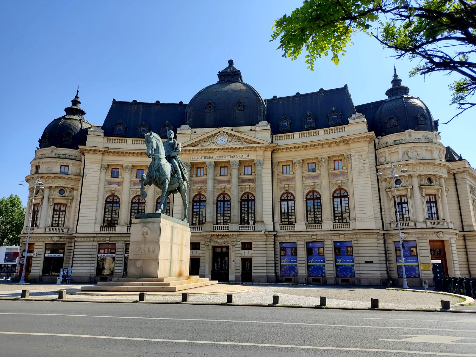 Bucarest - Statua equestre di Carlo I (foto Domenico Cuomo - NonSoloRisparmio.it)