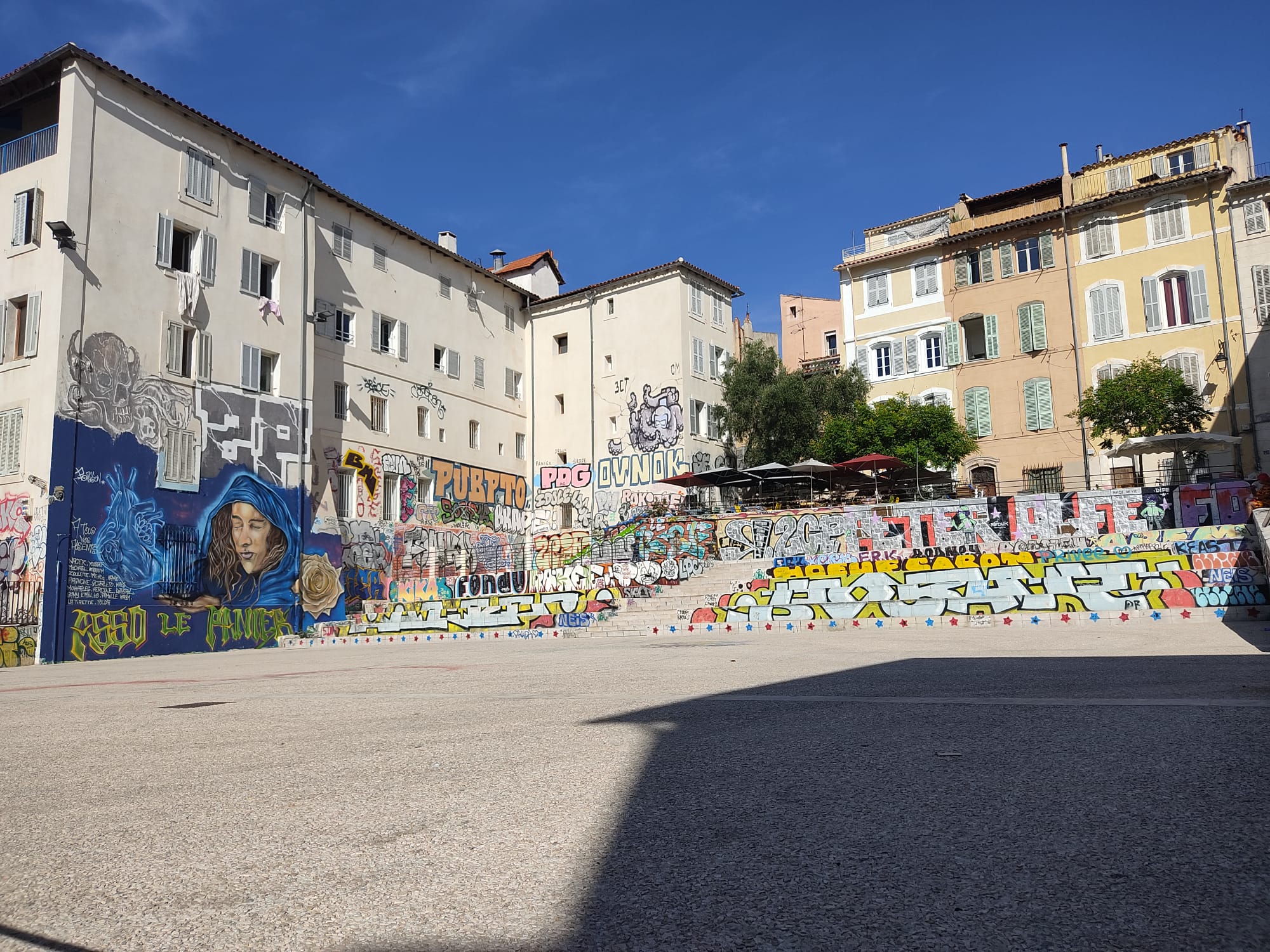 Il quartiere Le Panier (foto D. Cuomo - NonSoloRisparmio)